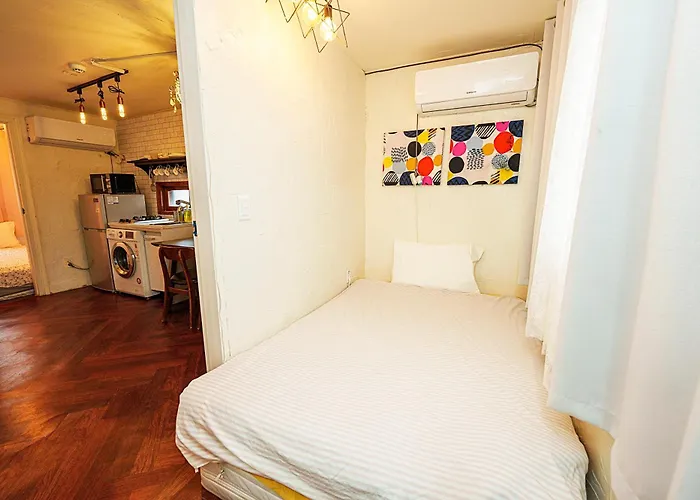 3-gu&anne House Hongdae 6room & 4bath House * Seoel