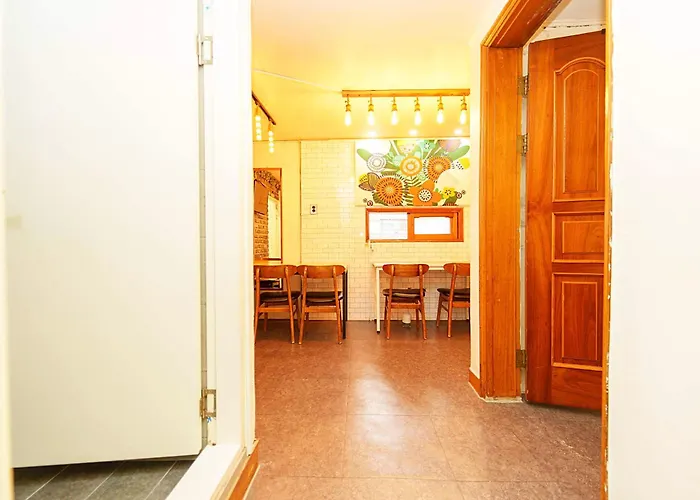 3-gu&anne House Hongdae 6room & 4bath House